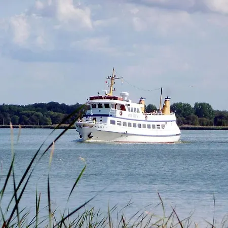 Casa vacanze In The Szczecin Lagoon Nature Park